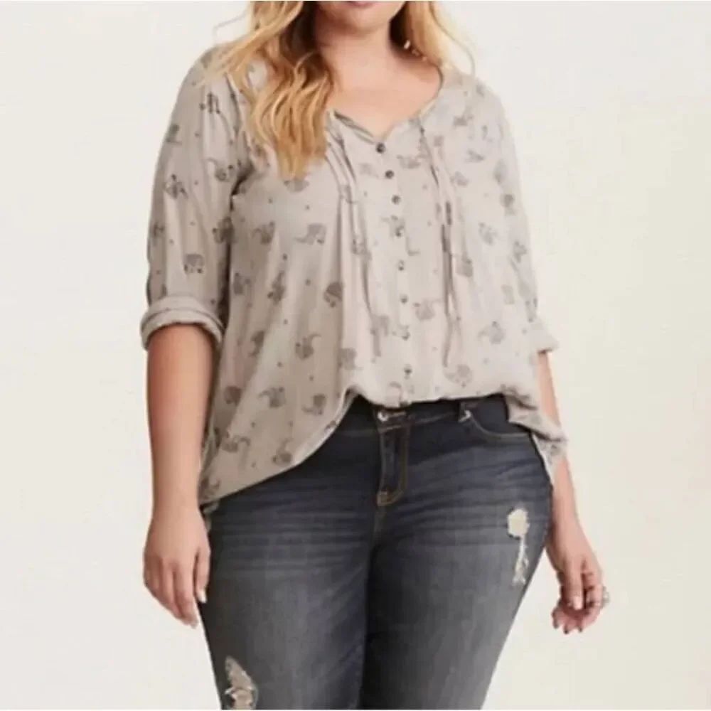 Torrid Paisley Button Front Tie Neck Blouse